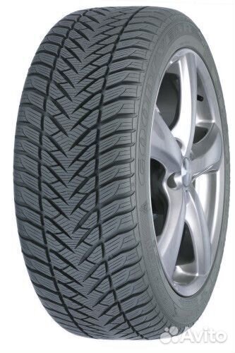 Goodyear Eagle Ultra Grip GW-3 245/40 R18 97V