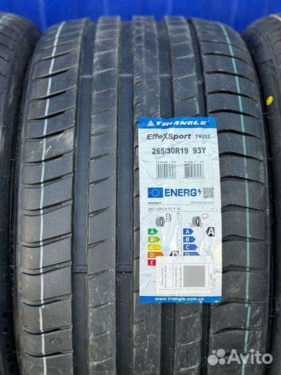 Triangle EffeXSport TH202 235/35 R19 и 265/30 R19 91Y