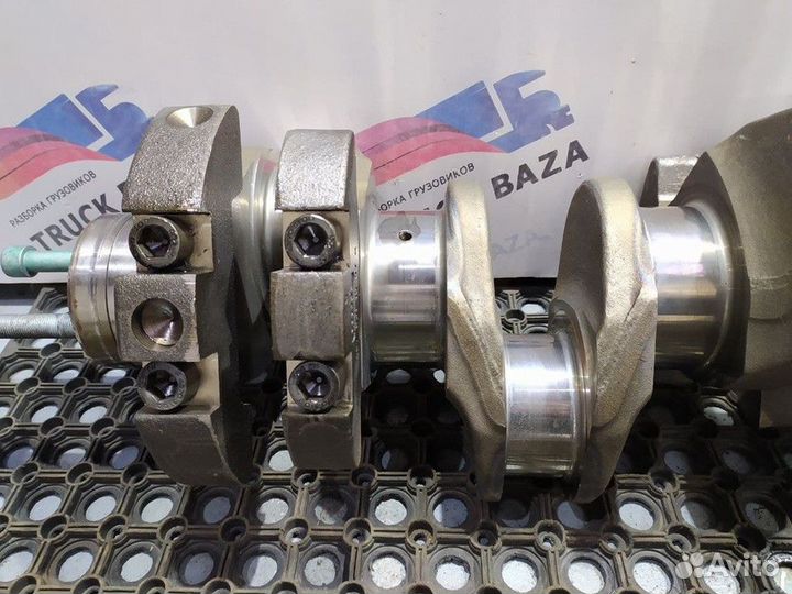 Коленвал Mercedes-Benz Axor