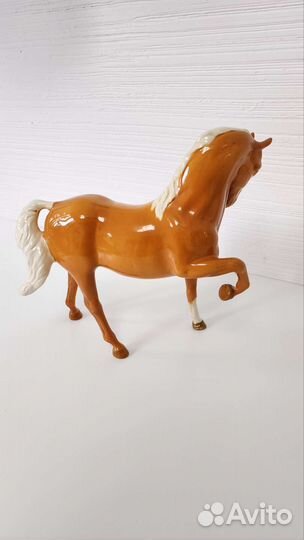 Статуэтка конь Beswick