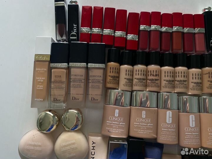 Помады Dior и тональные крема разных марок