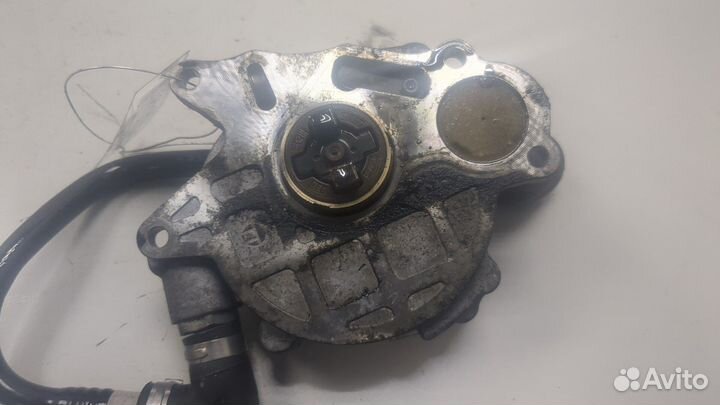 Насос вакуумный Audi A4 (B8), 2012