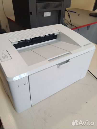 Принтер лазерный hp