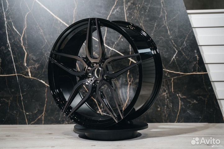 Кованные диски R22 Audi A6