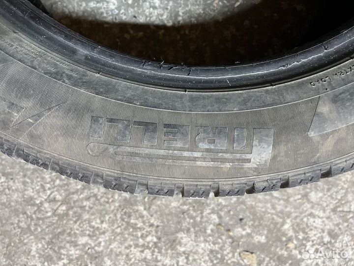 Pirelli Ice Zero 235/55 R19