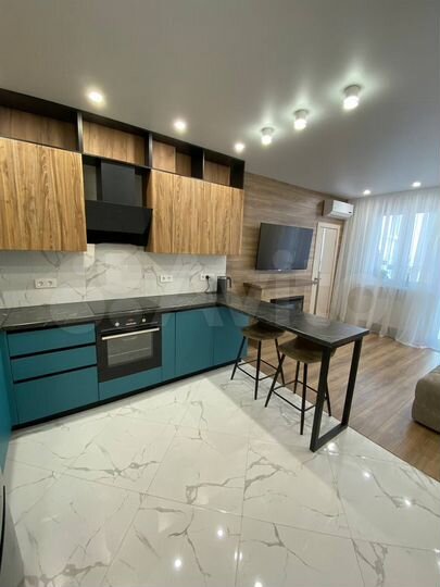 2-к. квартира, 70 м², 12/18 эт.