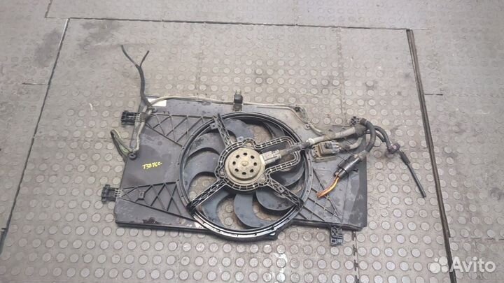 Вентилятор радиатора Opel Meriva 2010, 2012