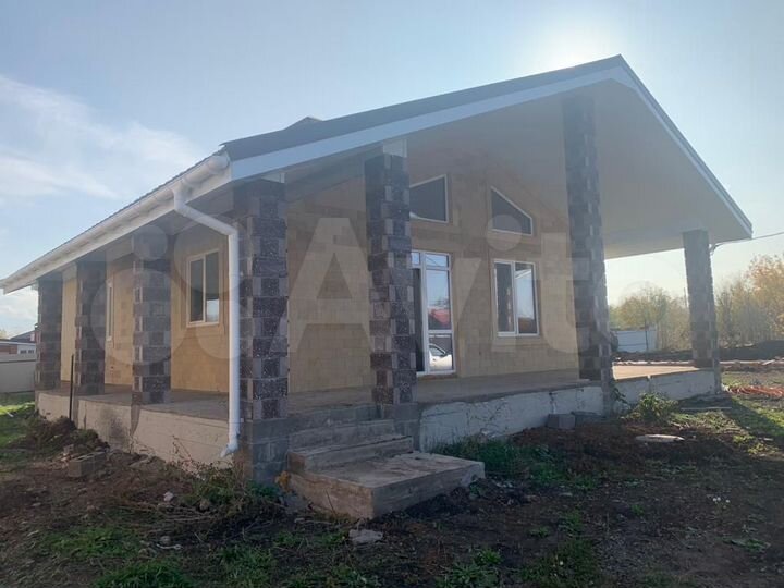 Дом 100 м² на участке 6 сот.