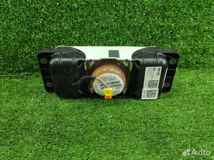 Подушка безопасности пассажира 8V0880204E Audi A3