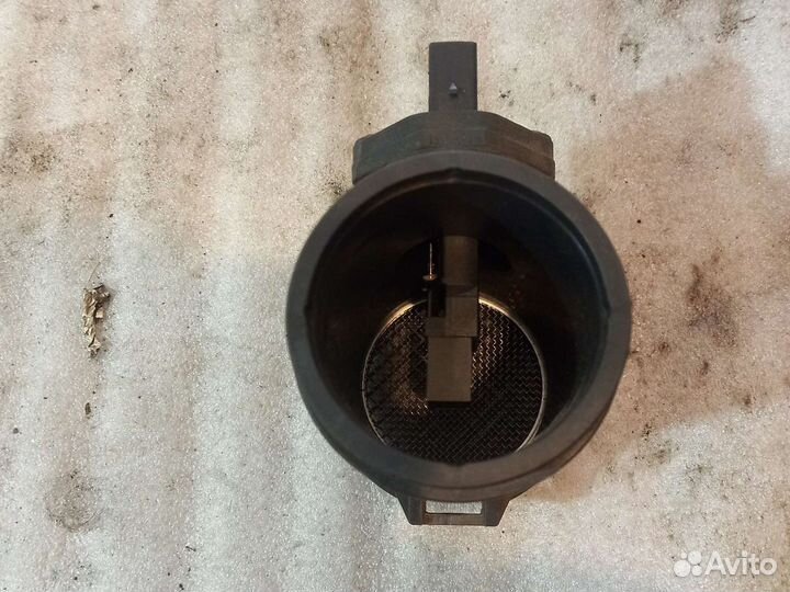 Расходомер воздуха (дмрв) BMW3 E46