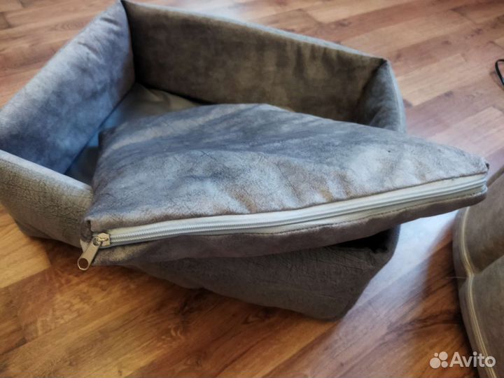 Лежанка для средней собаки или кота