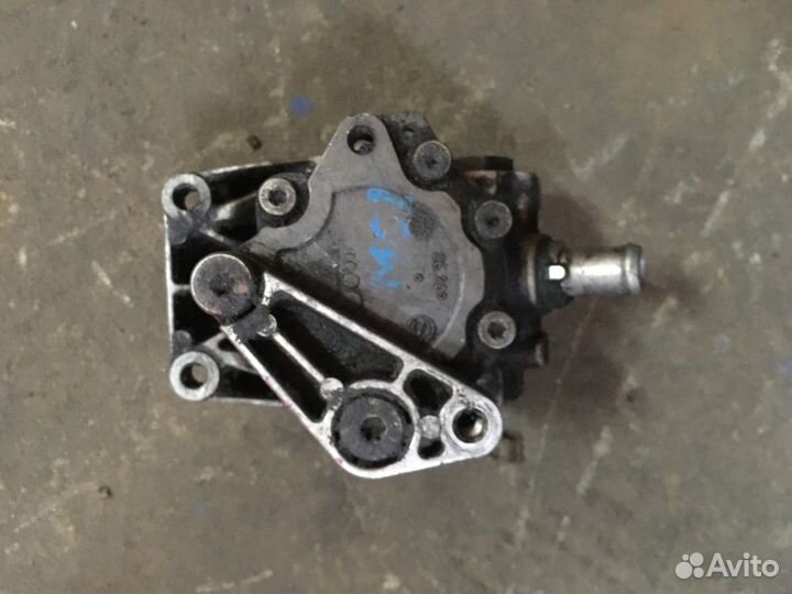 Насос гидроусилителя (Land Rover Range Rover)