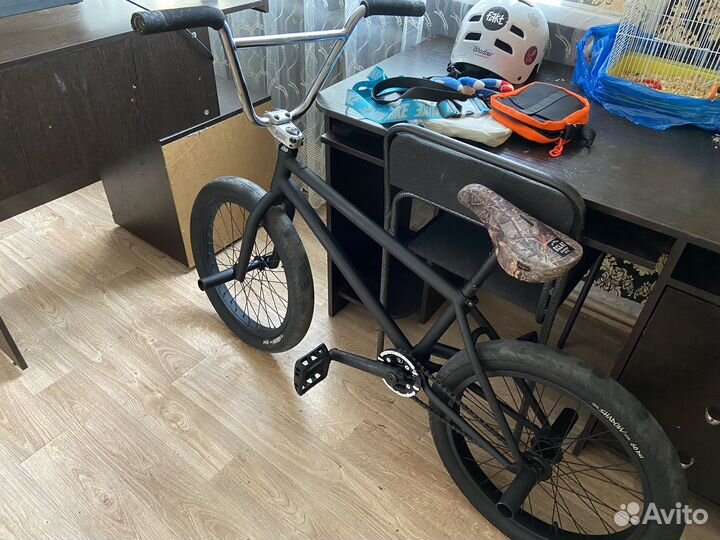 Трюковой велосипед bmx
