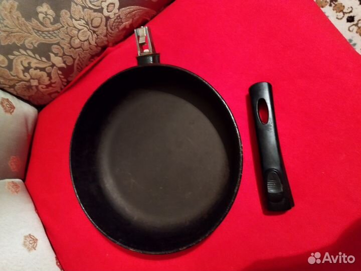 Сковороды бу