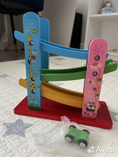 Развивающая игрушка