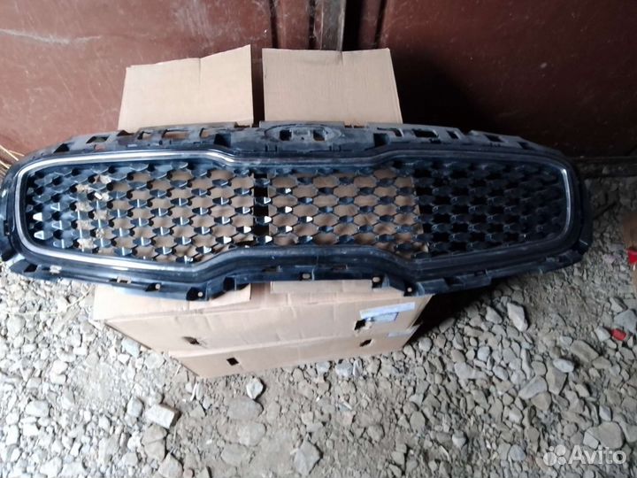 Решетка радиатора Киа sportage 4