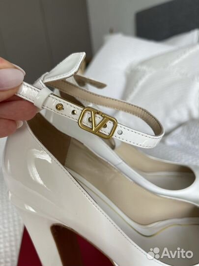 Туфли Valentino