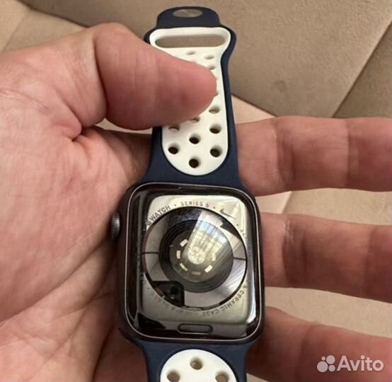 Часы apple watch 5 44 mm nike