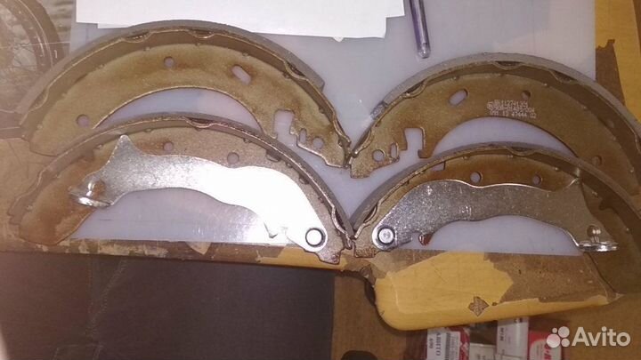 Колодки зад барабан Ford mondeo 93-00