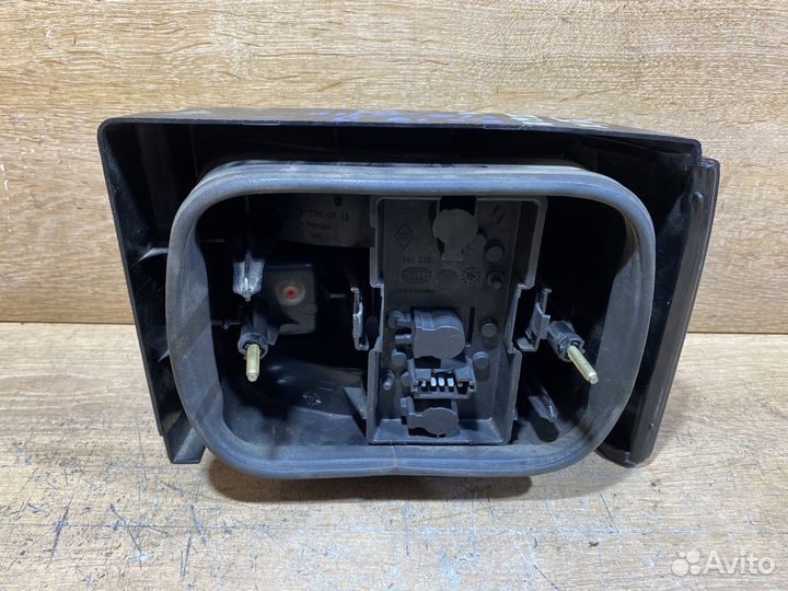 Фонарь задний левый Renault 19 Арт. 111332