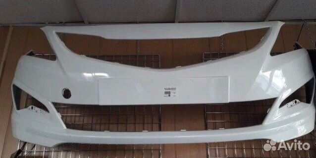 Бампер белый передний на Hyundai Solaris 2014-2017