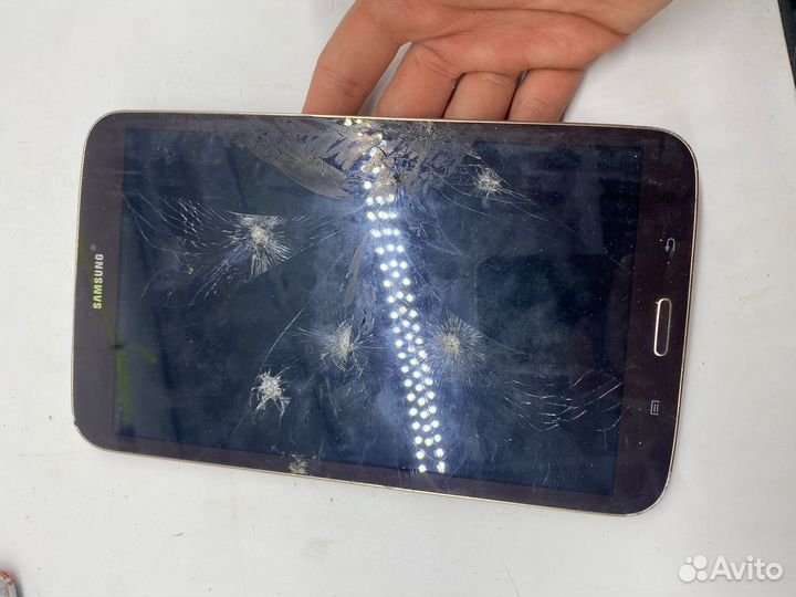 Планшет Samsung sm-t310