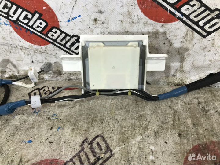 Электронный блок lexus GS450H GWL10 2013