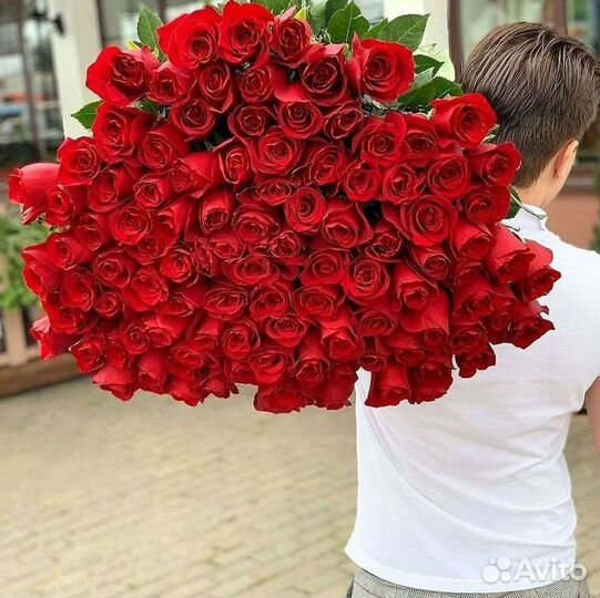 Букет роз 101 роза 51 роза