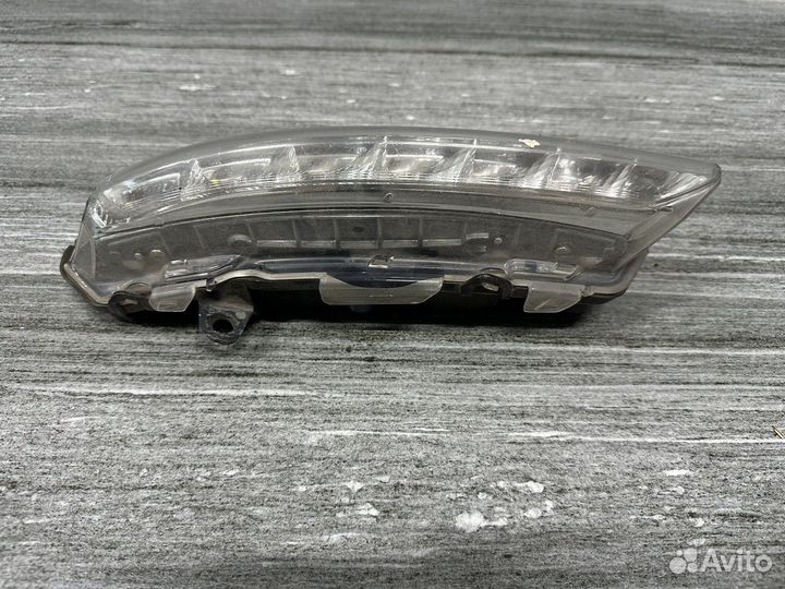 Дхо дневной ходовой огонь mercedes W221