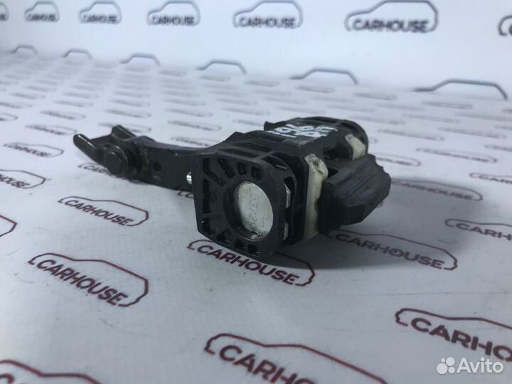 Ограничитель двери передний правый Datsun On-Do