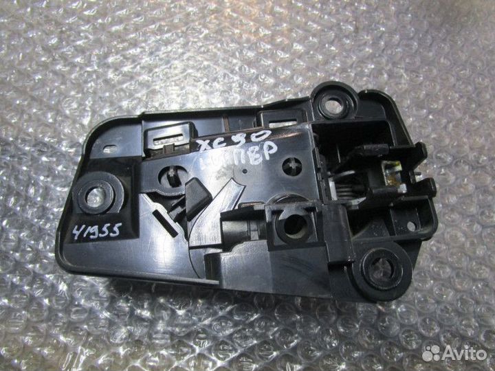 Ручка внутренняя двери передней левая Volvo XC90 2