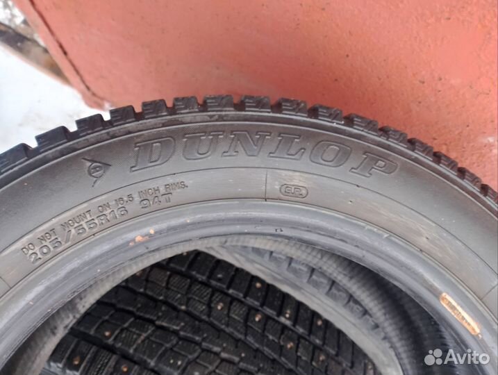 Dunlop SP Winter Ice 01 205/55 R16