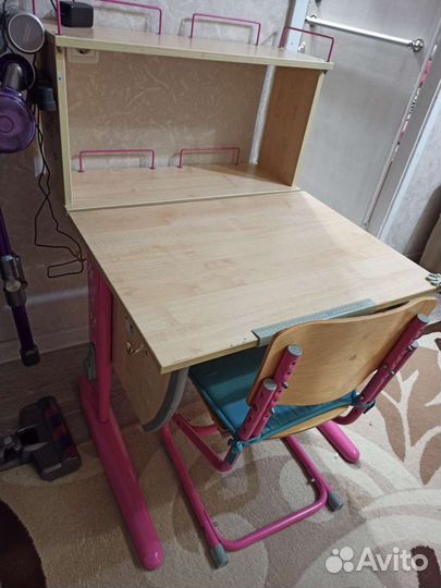 Растущая парта и стул Demi