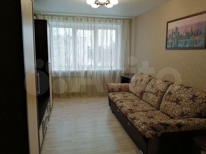 2-к. квартира, 43 м², 3/5 эт.