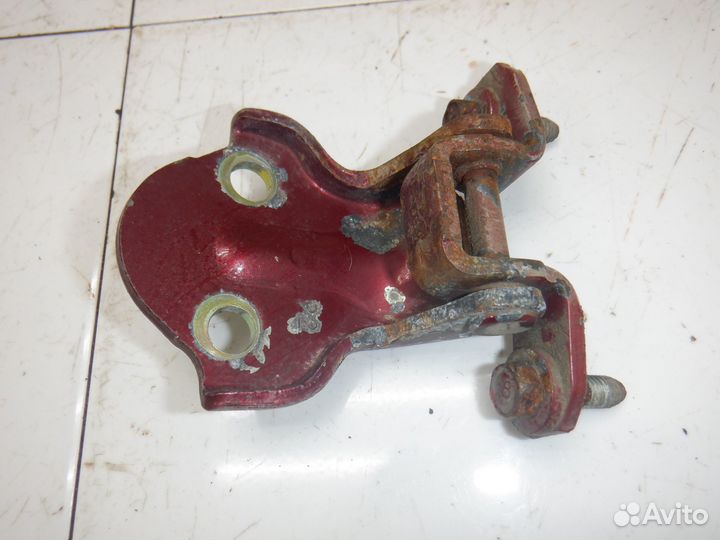 Петля двери задней Galant Aspire Legnum