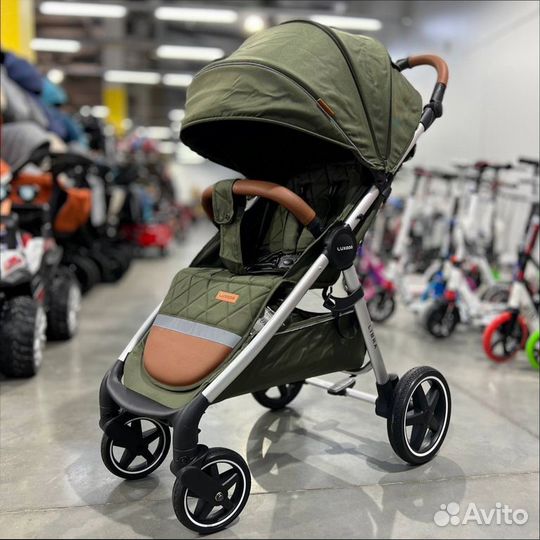 Коляска для новорождённых Luxmom