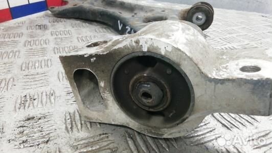 Рычаг передний нижний левый volkswagen passat B7