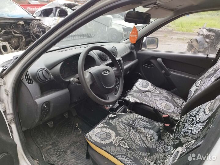 В Разбор LADA granta 2012 год