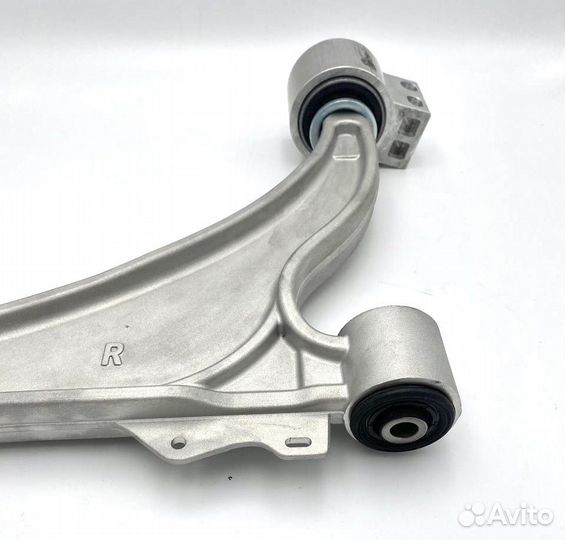 Рычаг передней подвески правый Опель Астра J, Шевр