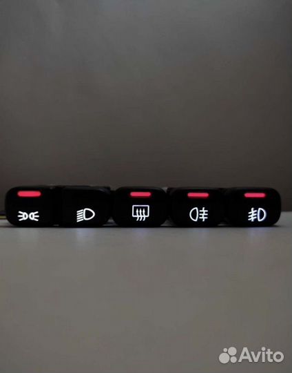 Кнопки салона с пересветом. Пересвет кнопок