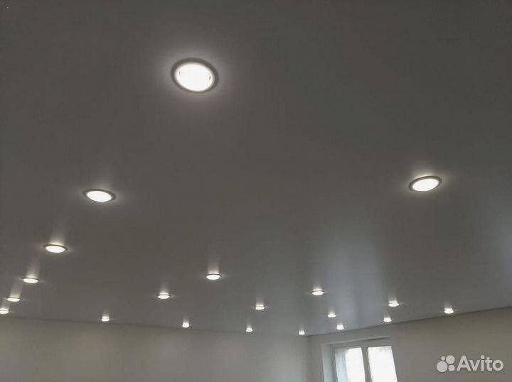 Натяжной потолок