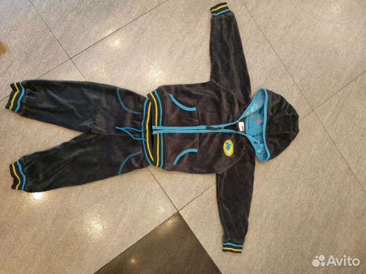 Спортивный костюм велюровый