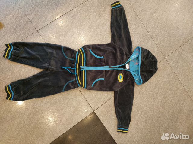 Спортивный костюм велюровый