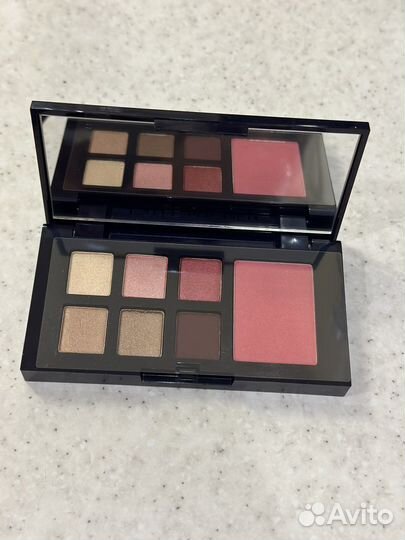 Клатч с косметикой