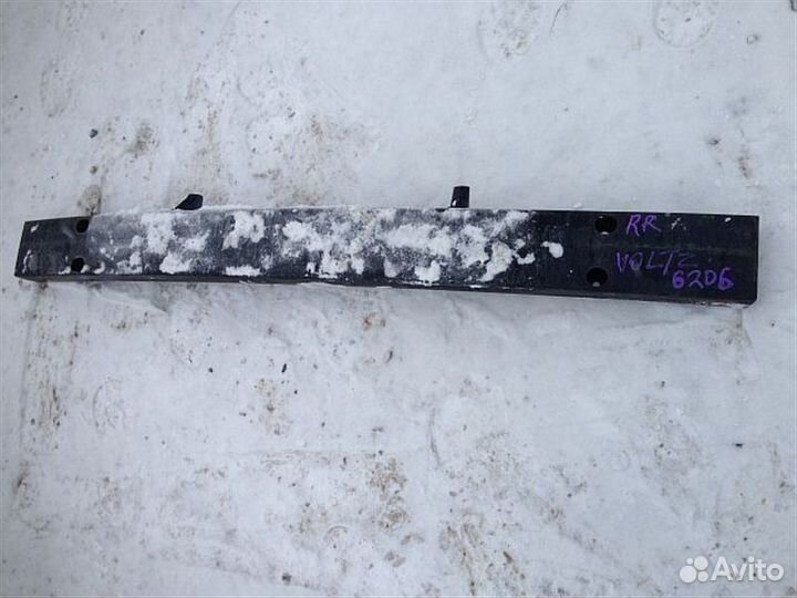 Усилитель бампера задний Toyota Voltz