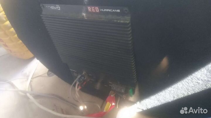 Активный сабвуфер