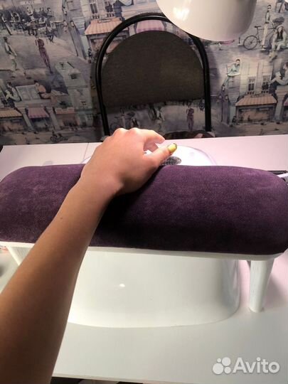 Подставка для маникюра