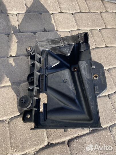 Площадка под акб skoda volkswagen