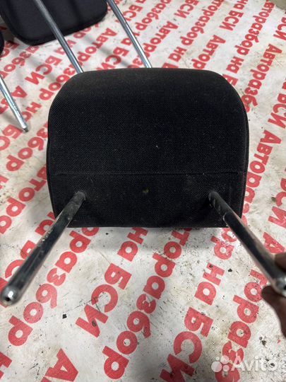 Подголовники комплект Ford Focus 2