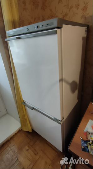 Холодильник б/у
